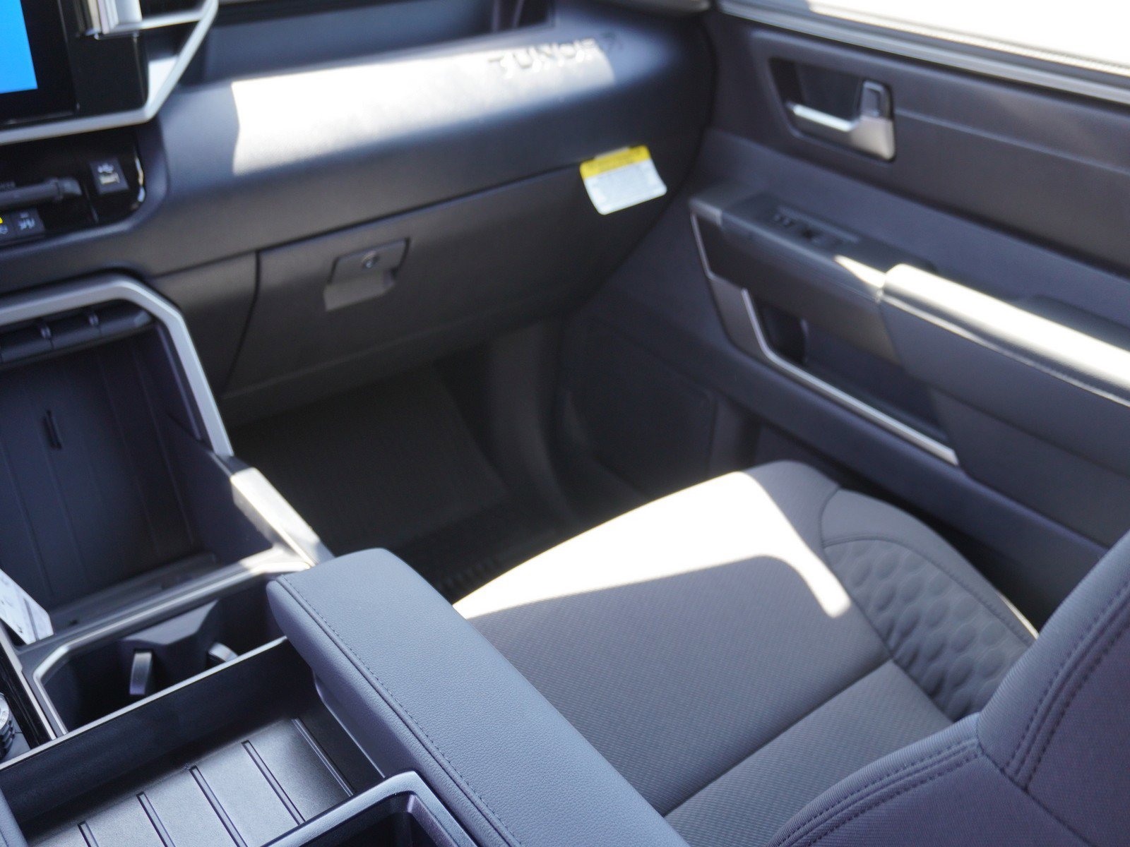 New 2026 Toyota Tundra SR5 AWD/4WD image 17