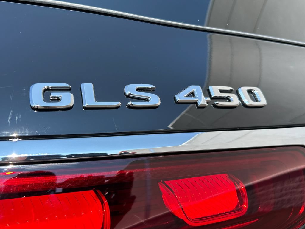 New 2026 Mercedes-Benz GLS 450 4MATIC image 32
