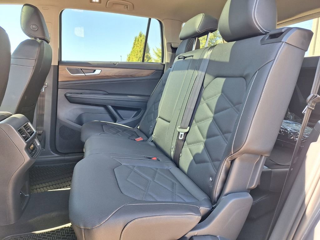 New 2026 Volkswagen Atlas SE image 21