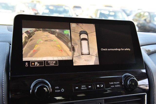 Used 2024 INFINITI QX80 Luxe image 14