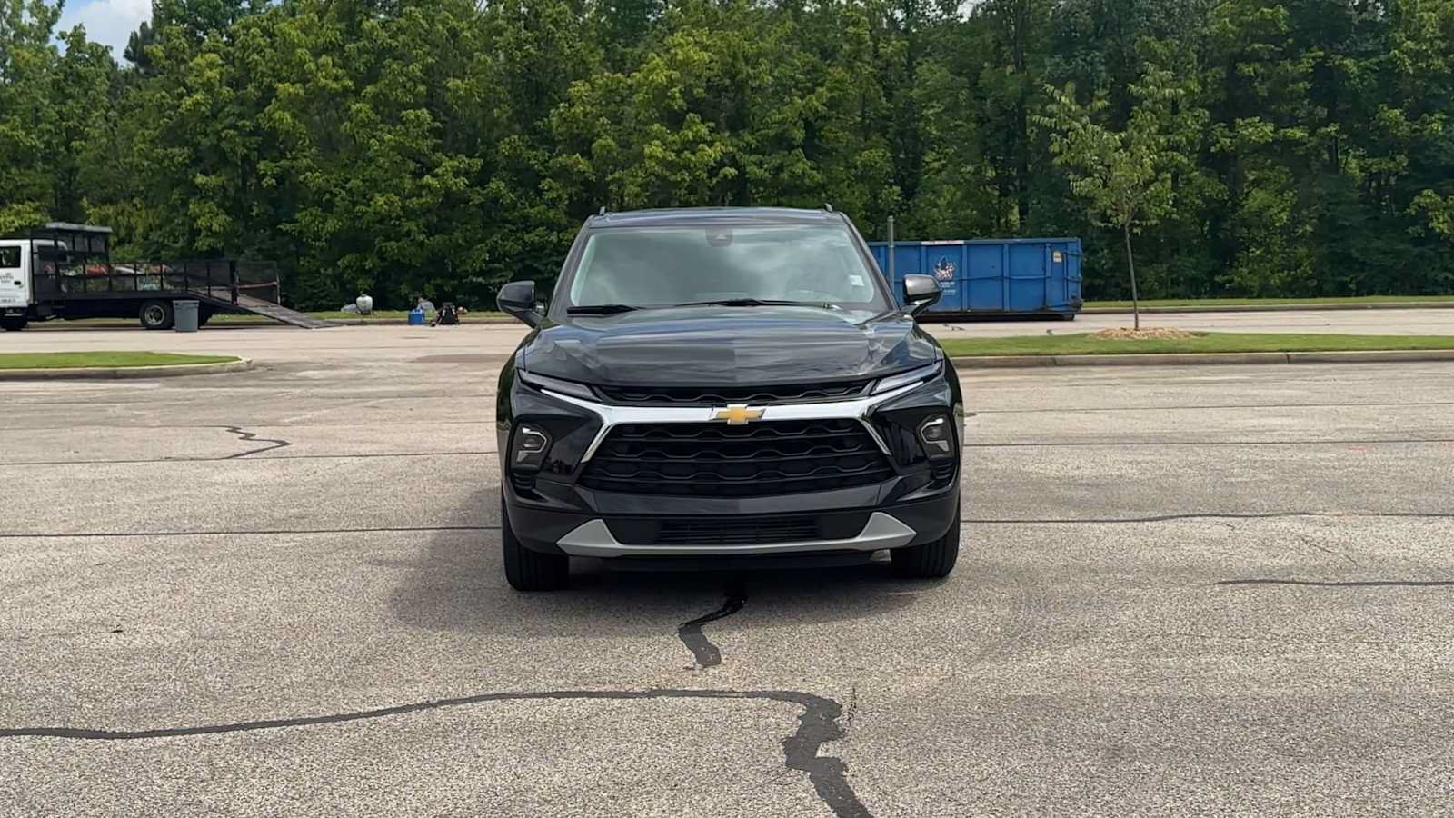 Certified 2024 Chevrolet Blazer LT w/ Convenience Package FWD image 3
