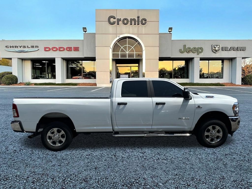 Used 2024 RAM 2500 Big Horn AWD/4WD image 2