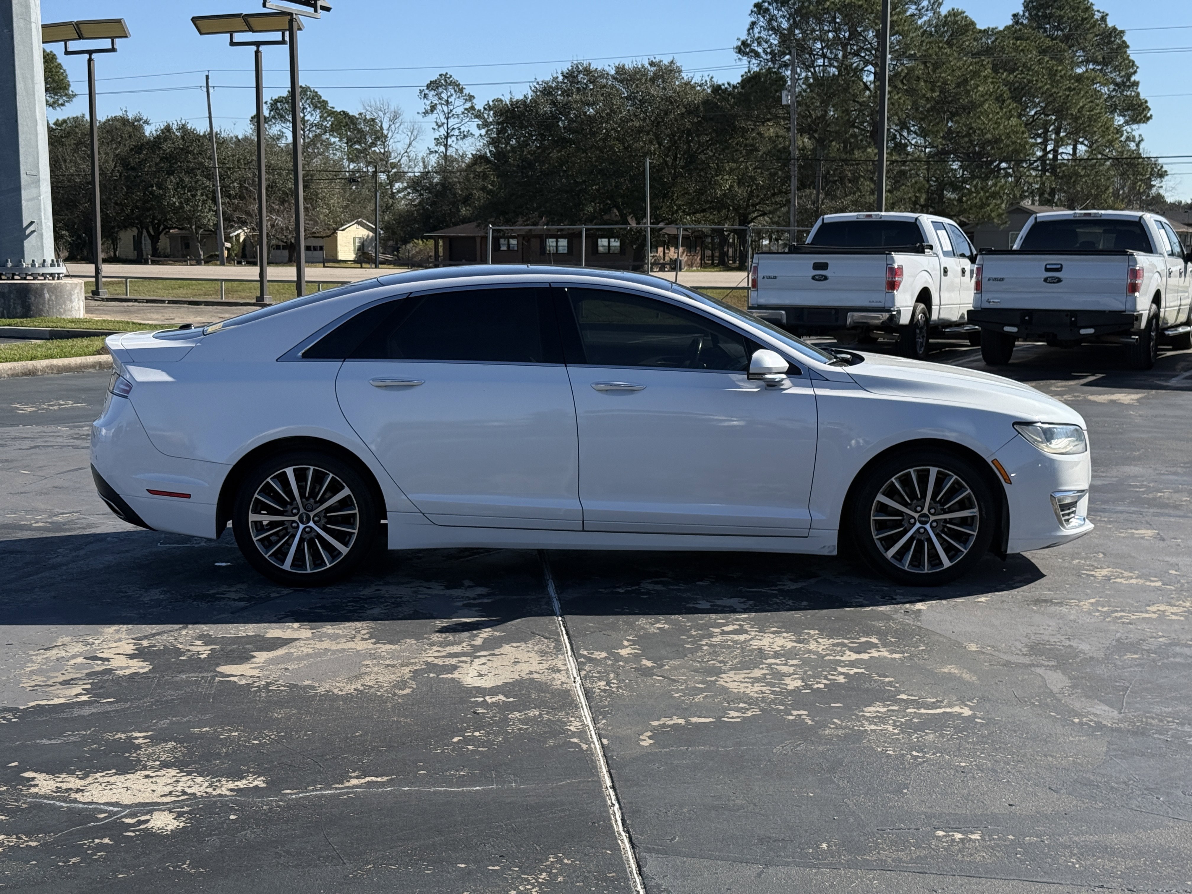 Used 2017 Lincoln MKZ Select w/ Climate Package image 12