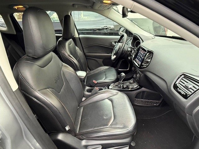Used 2020 Jeep Compass Limited image 17
