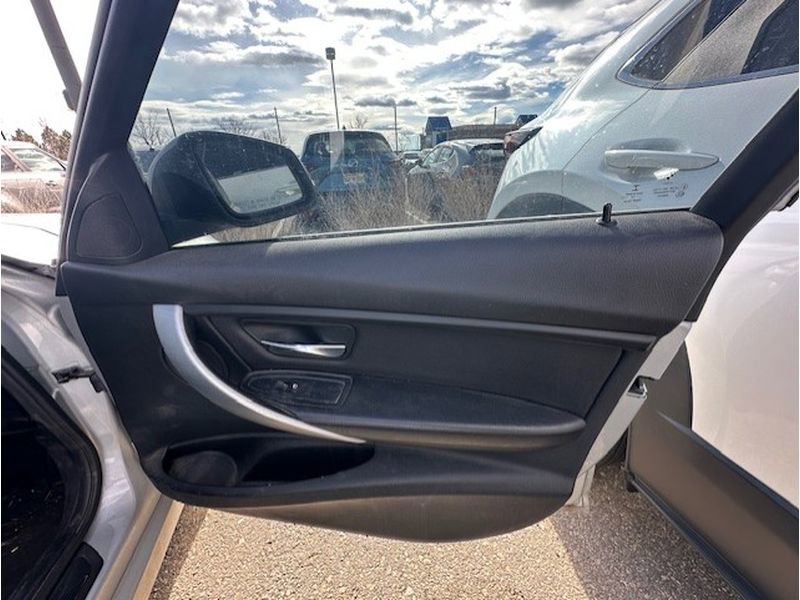 Used 2015 BMW 335i xDrive Sedan image 14