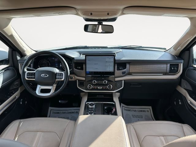 Used 2024 Ford Expedition Limited image 10