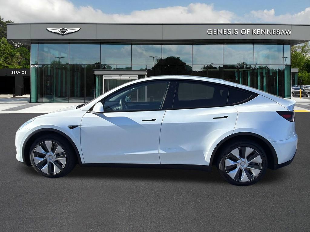 Used 2023 Tesla Model Y Long Range image 4