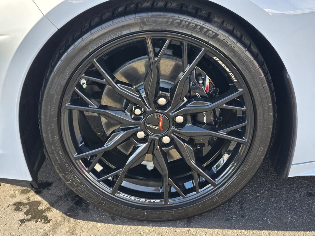 Certified 2023 Chevrolet Corvette Stingray Coupe w/ 1LT image 9