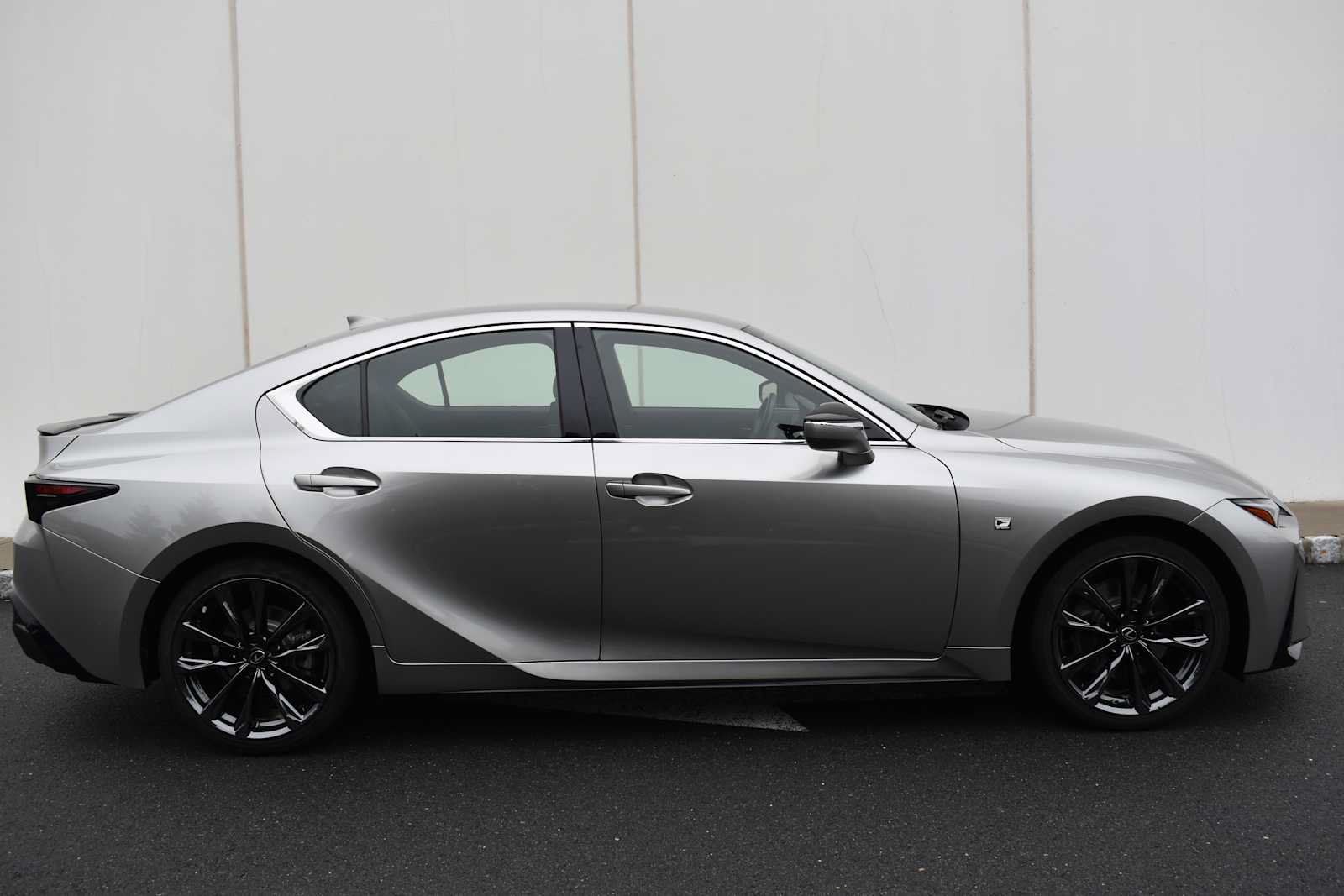 Used 2021 Lexus IS 350 F Sport w/ Accessory Package 2 AWD/4WD image 4