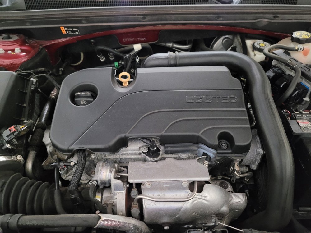 Used 2020 Chevrolet Malibu LT FWD image 30