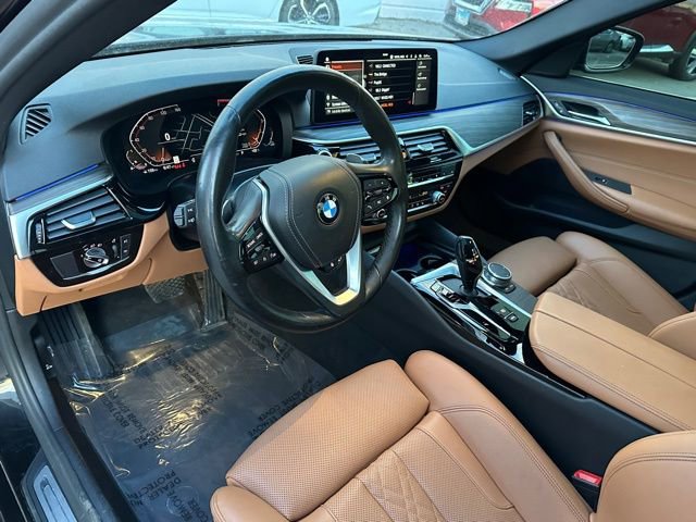 Used 2022 BMW 530i xDrive w/ Convenience Package image 11