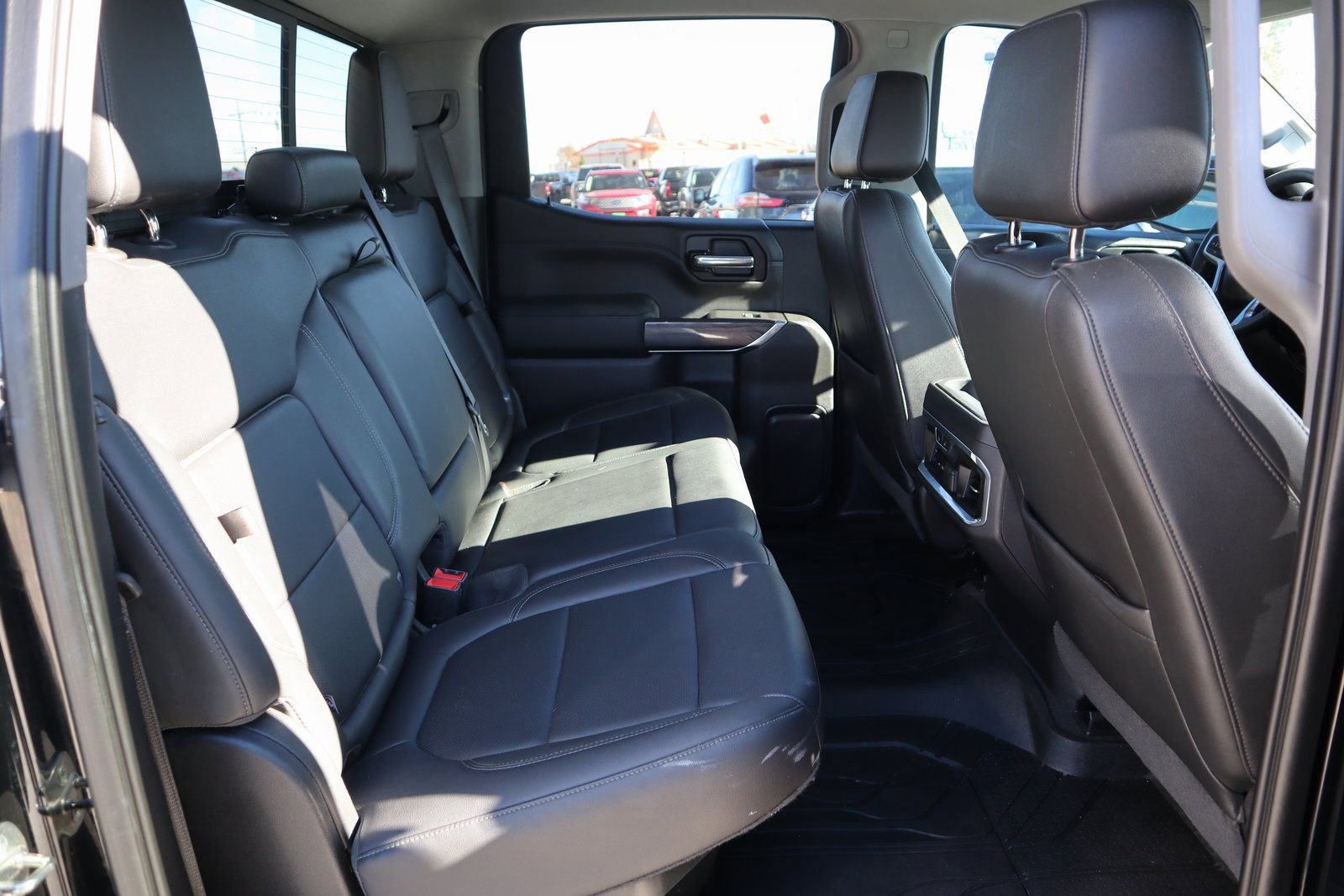 Used 2019 Chevrolet Silverado 1500 LTZ w/ LTZ Texas Edition image 19