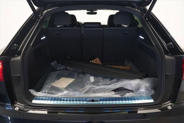 New 2026 Audi Q8 Premium image 11