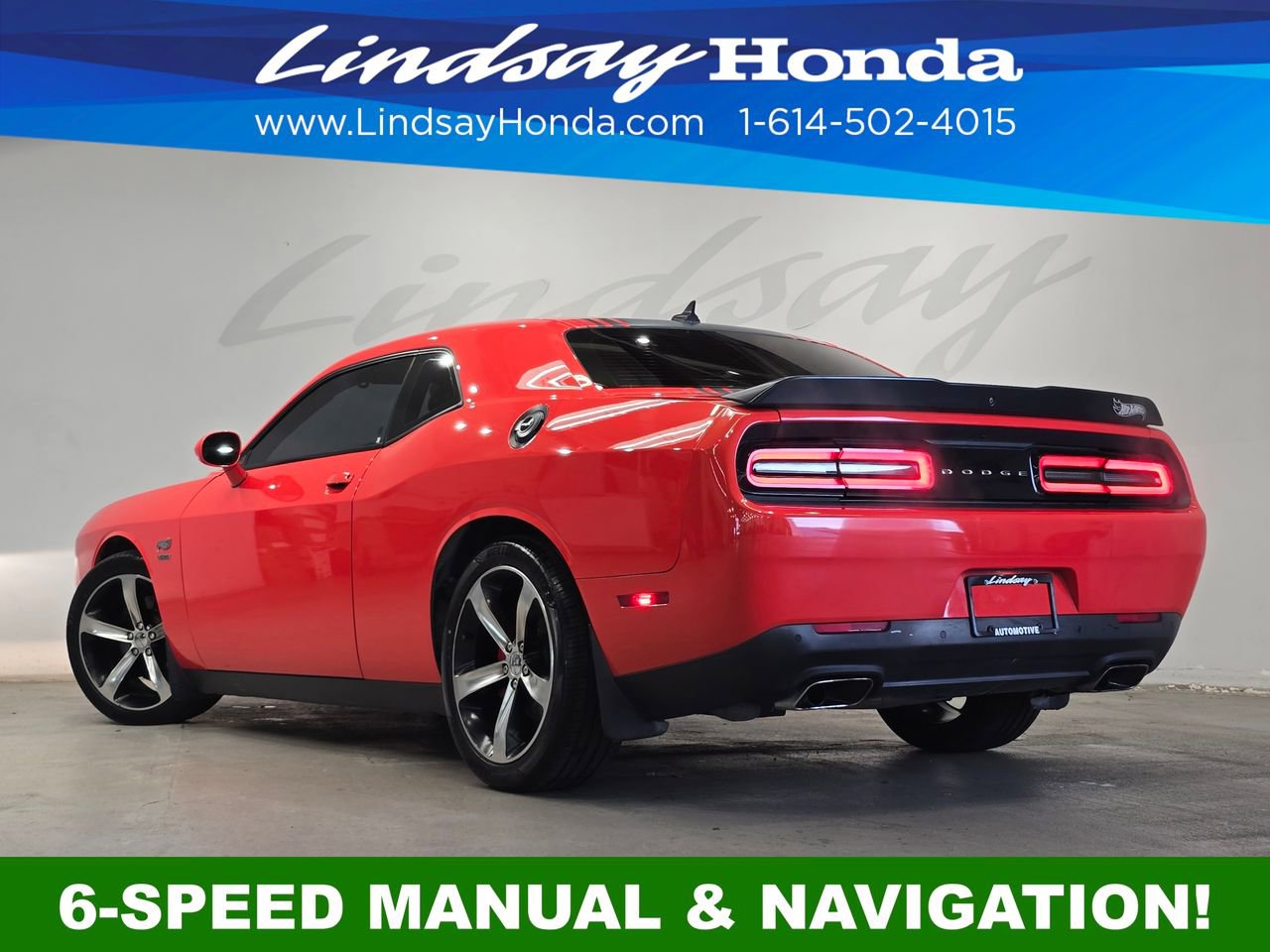 Used 2016 Dodge Challenger R/T RWD image 4