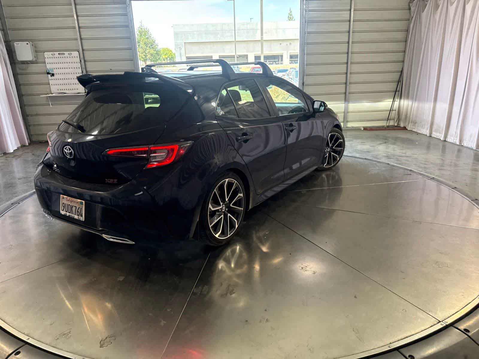 Used 2021 Toyota Corolla XSE FWD image 5