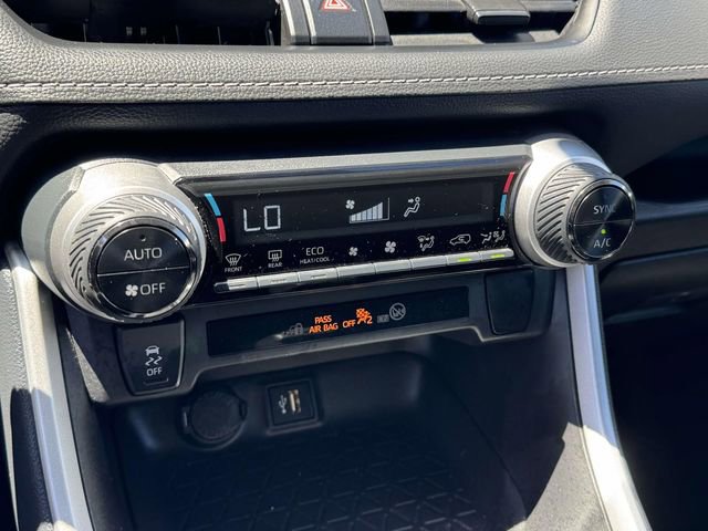 Certified 2025 Toyota RAV4 XLE AWD/4WD image 30