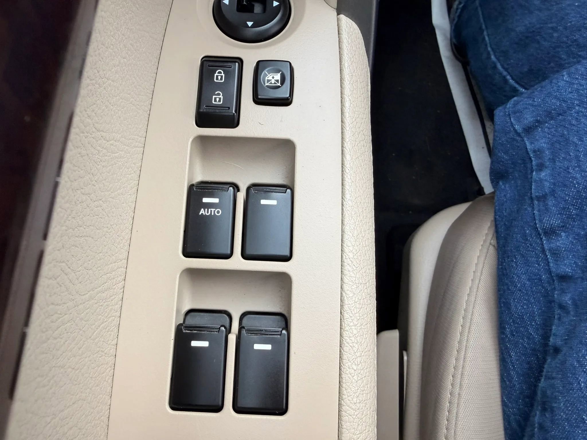 Used 2015 Kia Sorento LX image 13