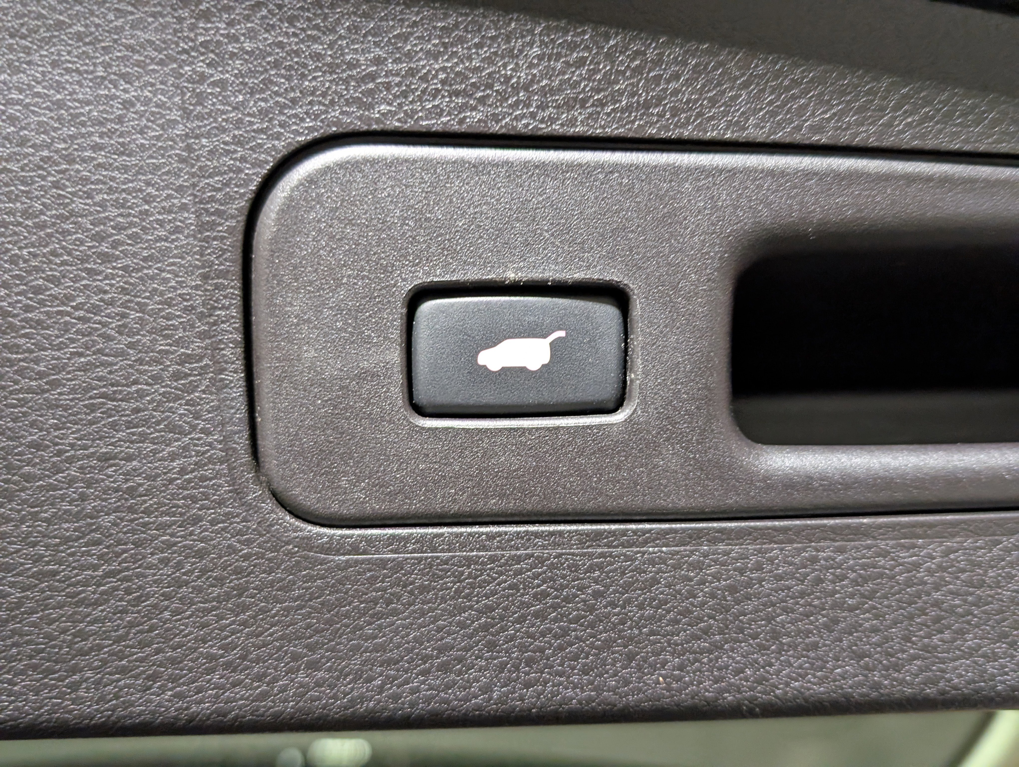 Used 2019 Acura MDX FWD w/ Advance Package image 22