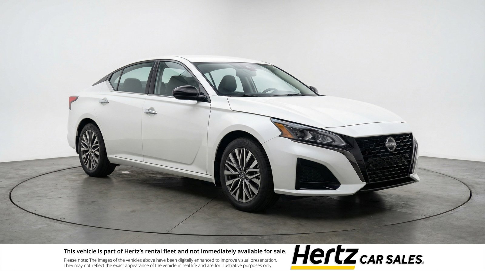 Used 2025 Nissan Altima 2.5 SV image 1