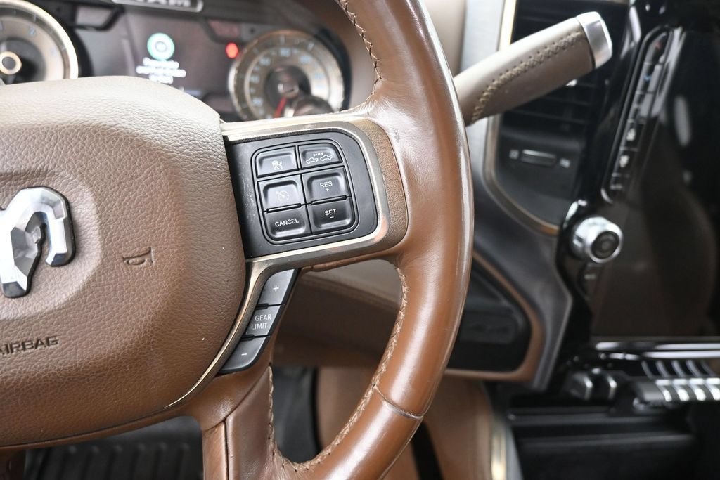 Used 2022 RAM 3500 Limited AWD/4WD image 44