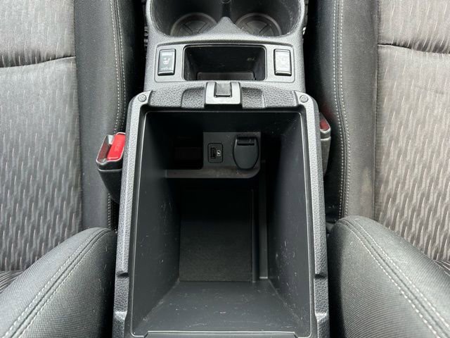 Used 2020 Nissan Rogue SV image 17