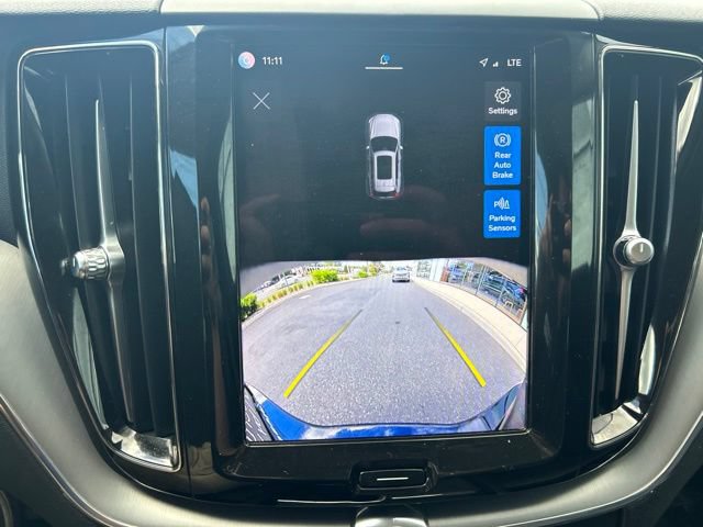 Certified 2024 Volvo XC60 B5 Core w/ Climate Package AWD/4WD image 25
