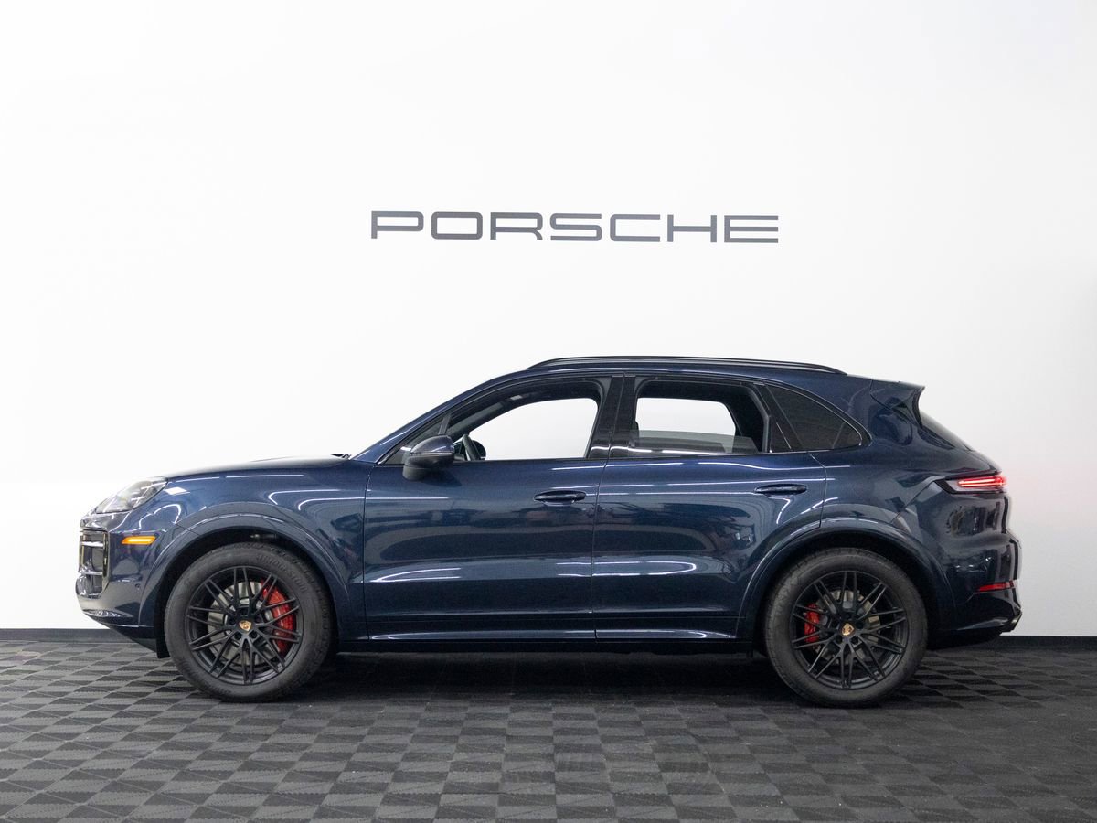New 2026 Porsche Cayenne S AWD/4WD image 2