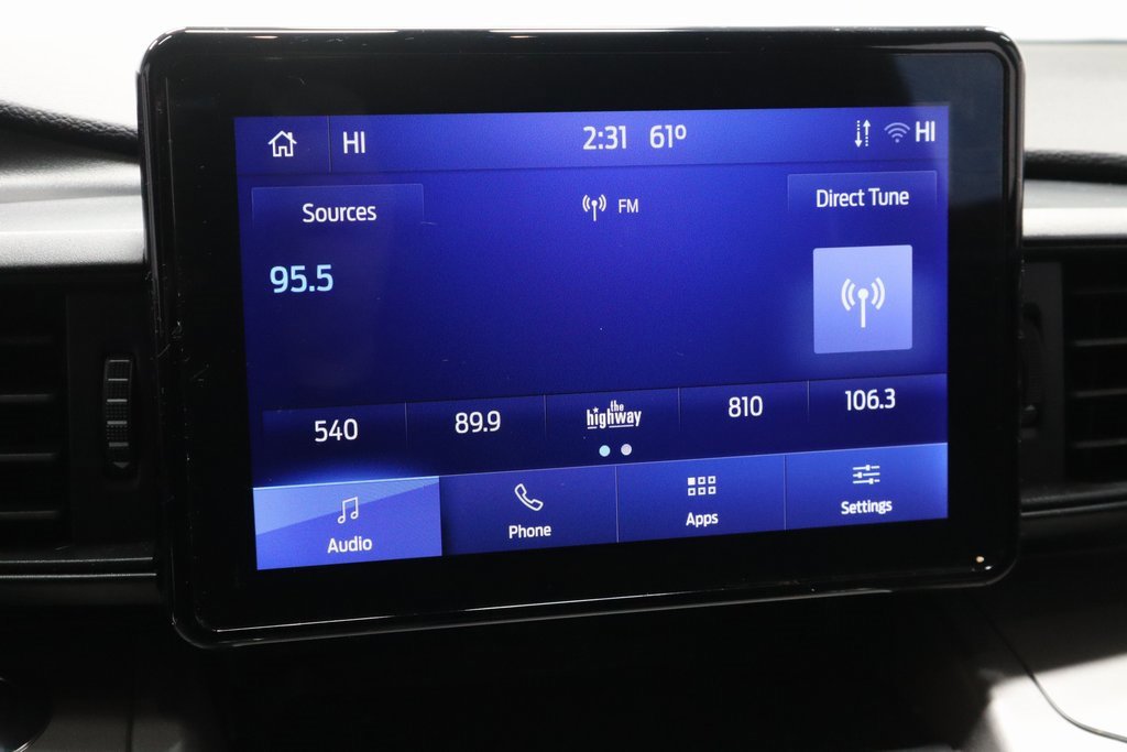 Certified 2022 Ford Explorer XLT image 2