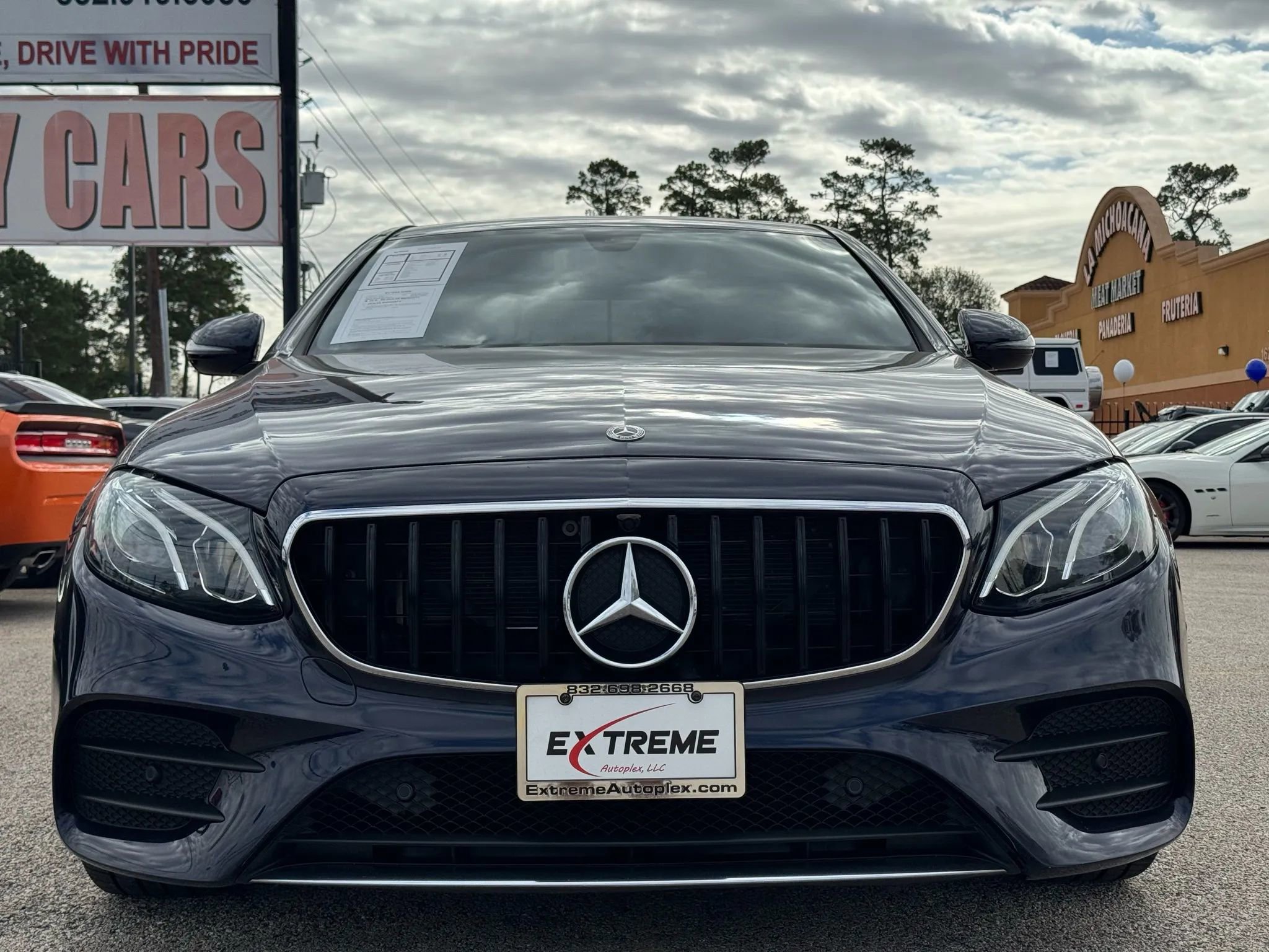 Used 2018 Mercedes-Benz E 300 E 300 Sedan 4D image 4