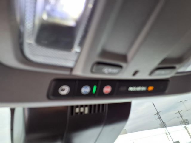 Used 2024 Chevrolet Silverado 2500 Custom AWD/4WD image 15