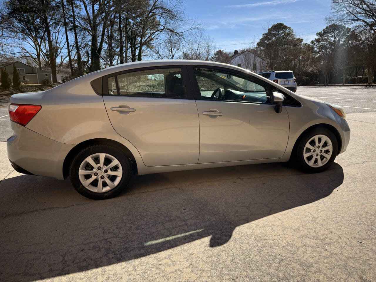 Used 2013 Kia Rio EX FWD image 2