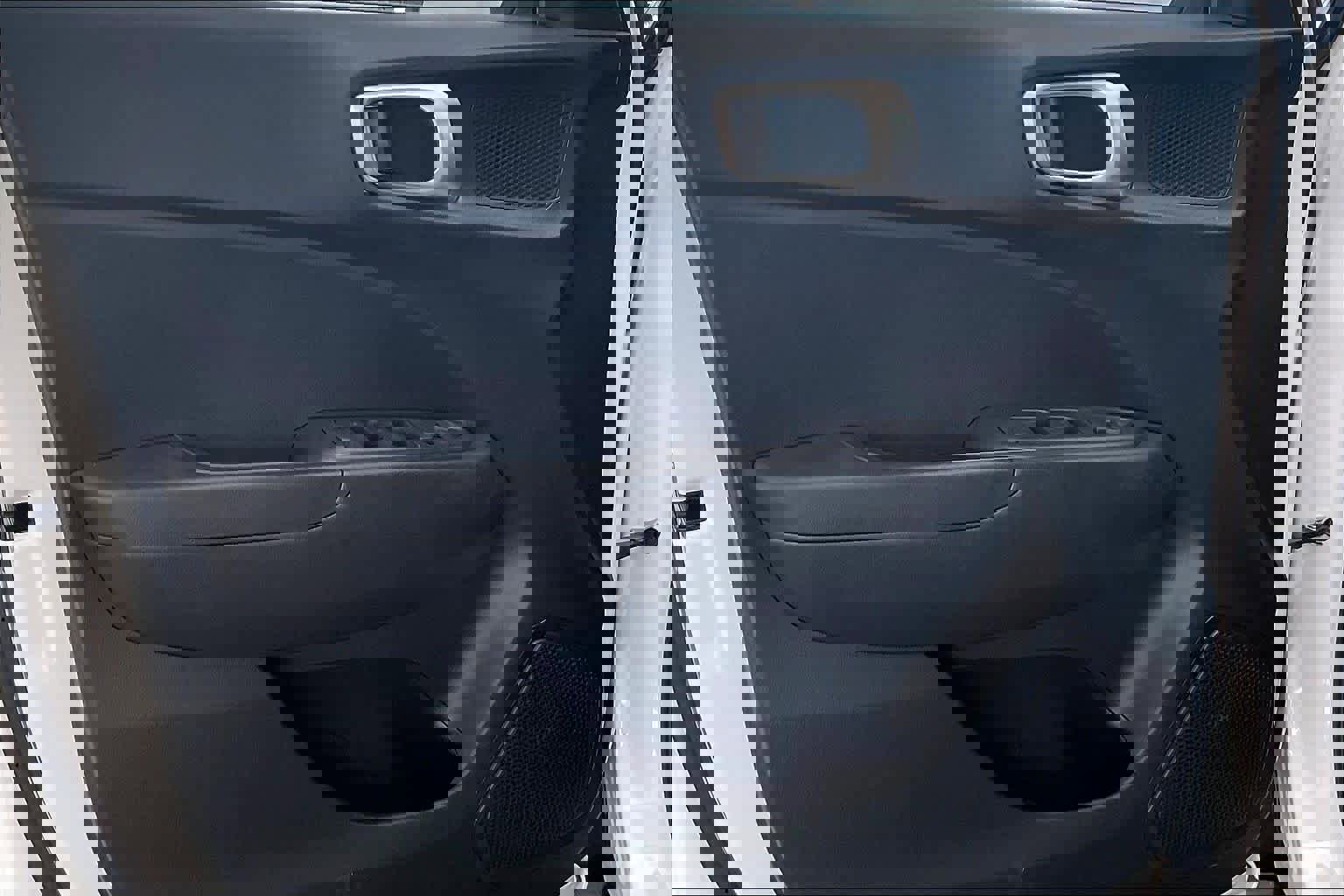 Certified 2021 Hyundai Venue SEL w/ Premium Package FWD image 22