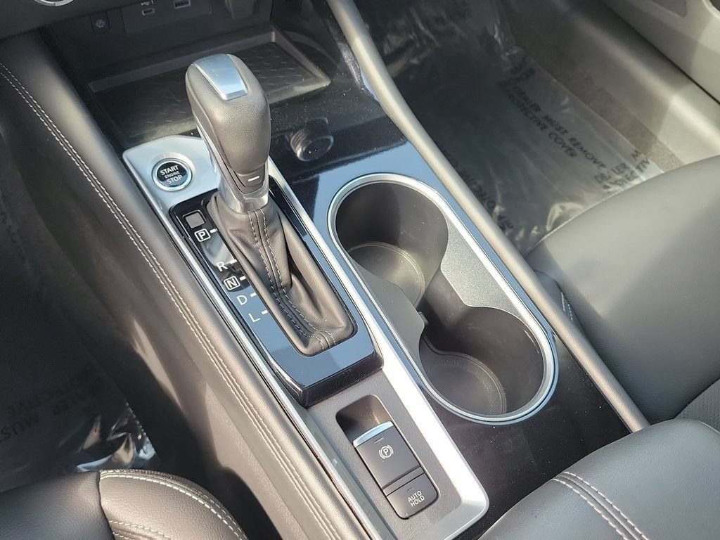 Used 2024 Nissan Altima 2.5 SL FWD image 21
