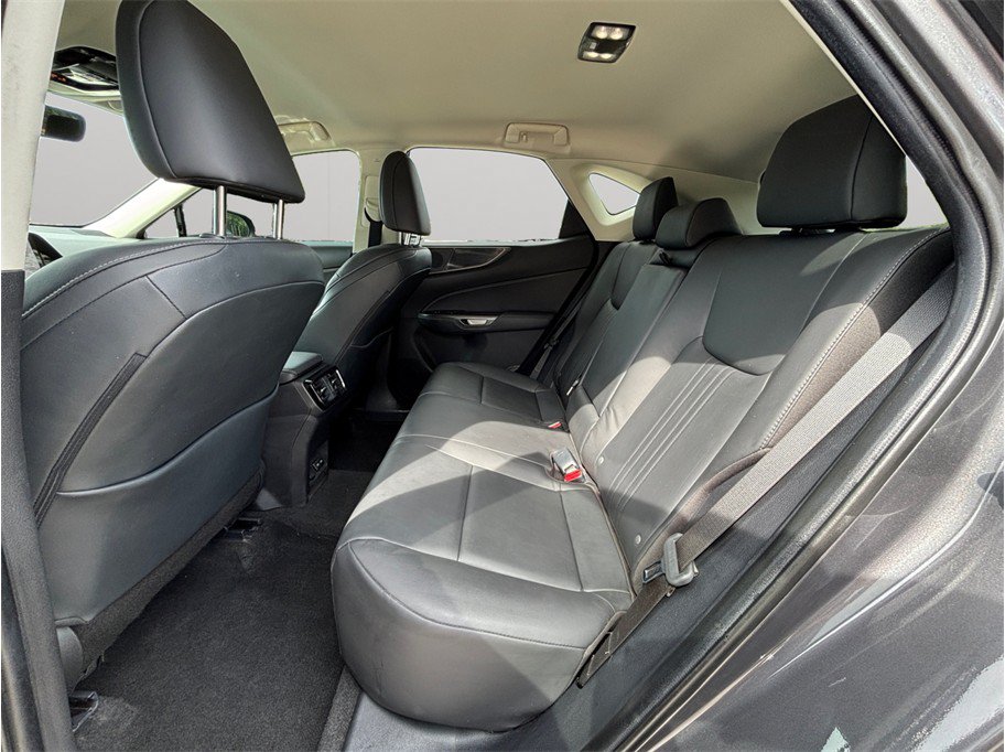 Used 2022 Lexus NX 250 FWD w/ Towing Package (2000 Lbs) image 32