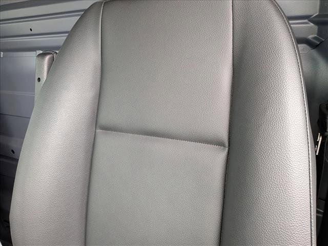 Used 2024 Mercedes-Benz Sprinter 2500 w/ Acoustic Package image 14