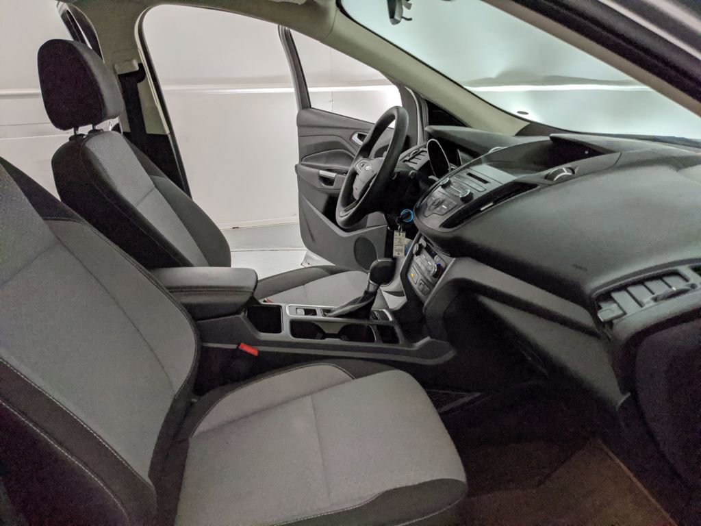 Used 2017 Ford Escape SE image 20