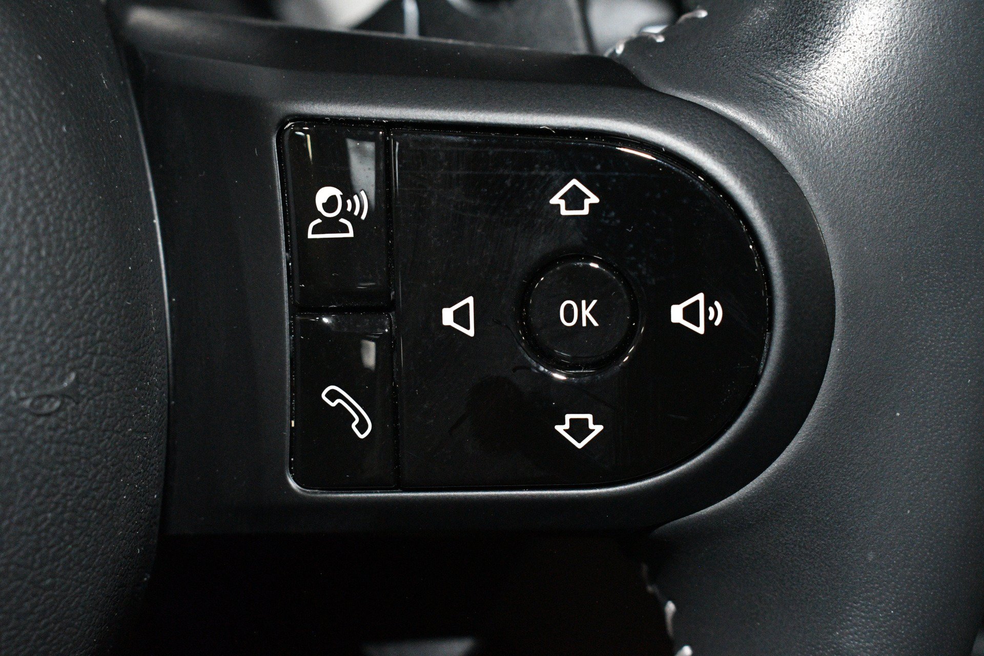 Used 2023 MINI Cooper S FWD image 30