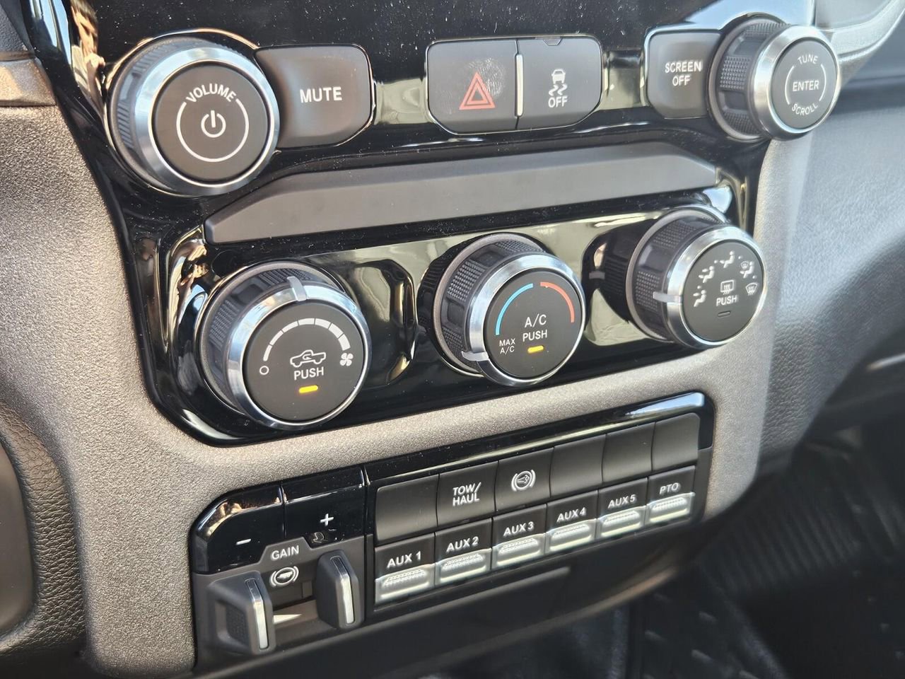 New 2026 RAM 4500 Tradesman image 17