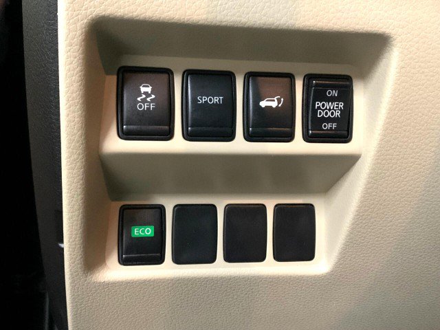 Used 2015 Nissan Rogue SL image 27