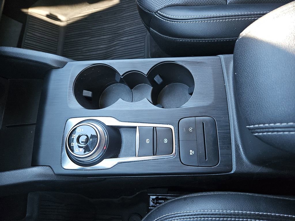 Used 2022 Ford Escape SEL image 25