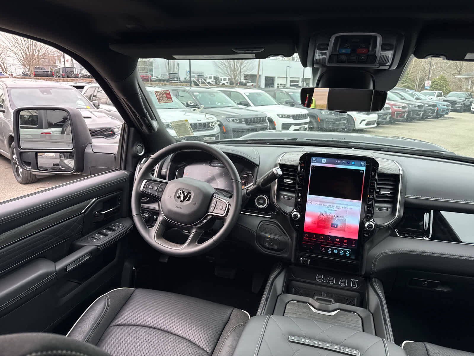 New 2026 RAM 3500 Limited image 32