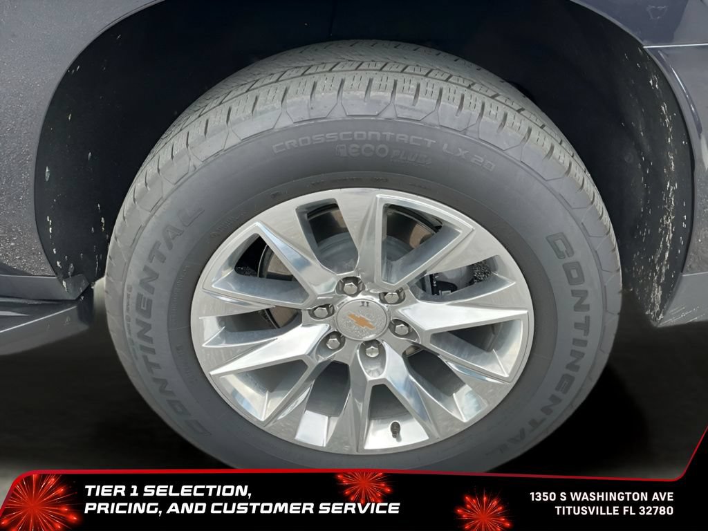 Used 2025 Chevrolet Suburban Premier RWD image 46