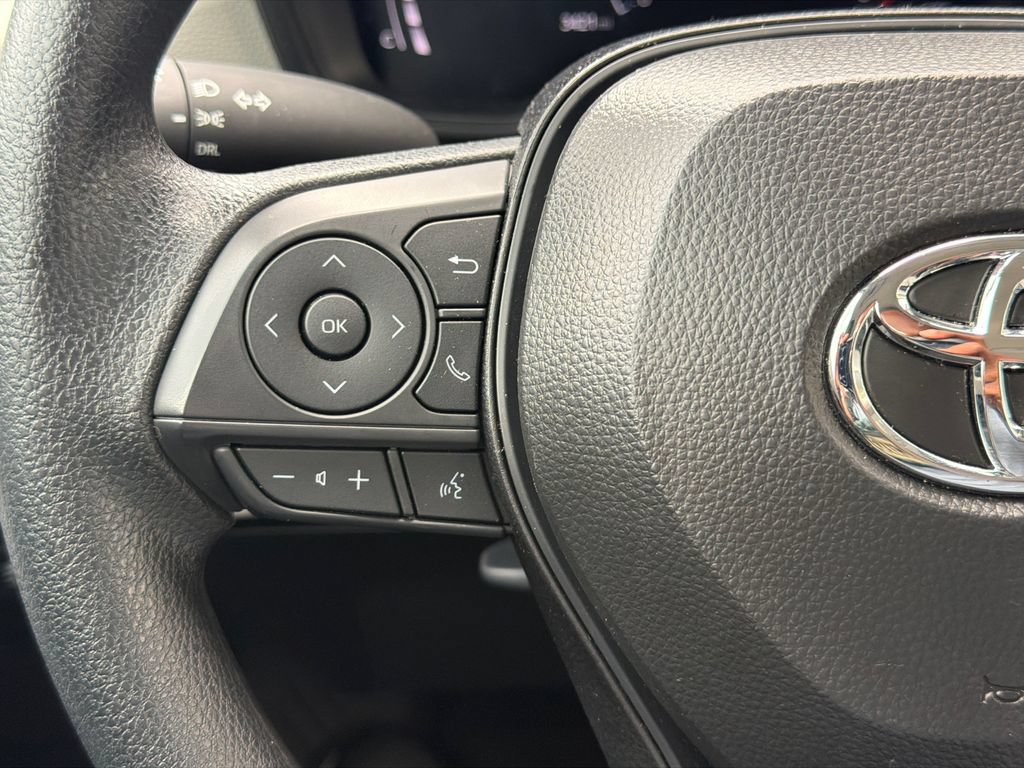 Used 2026 Toyota Corolla Cross L FWD image 29