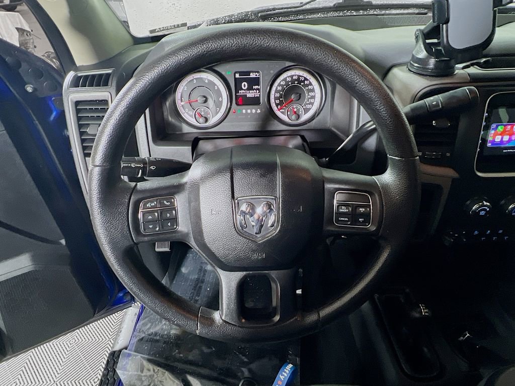 Used 2017 RAM 2500 Tradesman w/ Chrome Appearance Group image 11