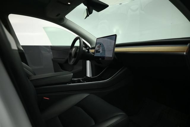 Used 2020 Tesla Model Y Long Range AWD/4WD image 56