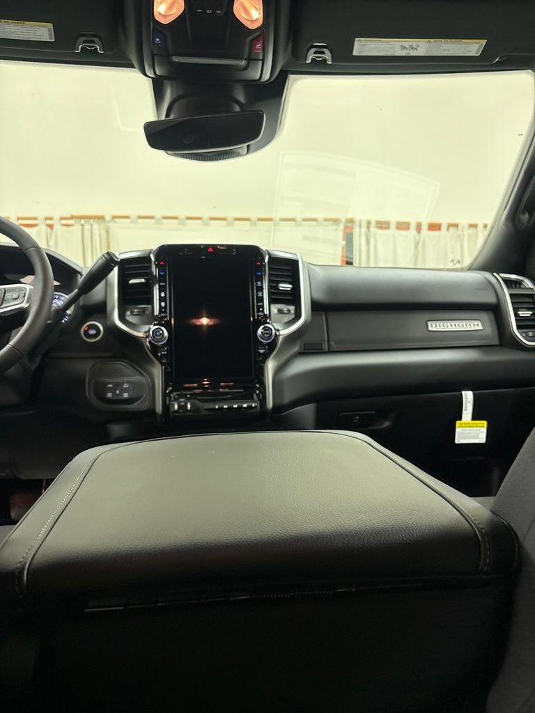 New 2026 RAM 2500 Big Horn AWD/4WD image 19