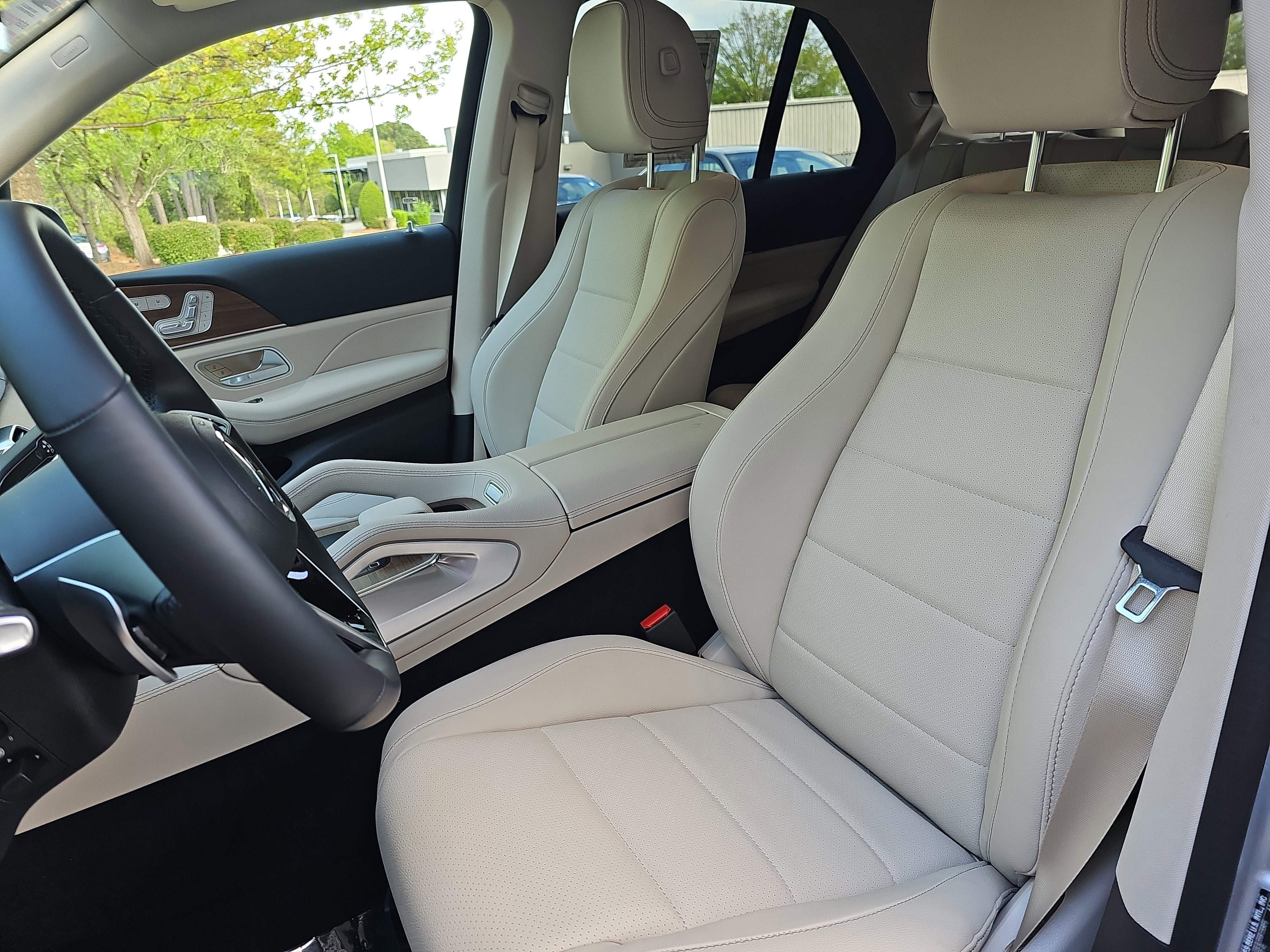 Certified 2026 Mercedes-Benz GLE 350 4MATIC image 15