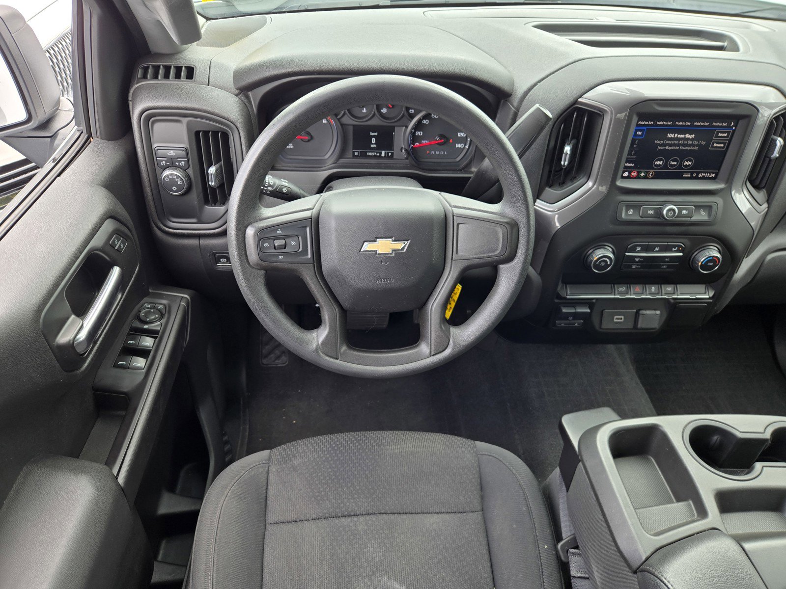 Used 2020 Chevrolet Silverado 1500 Custom w/ Custom Value Package RWD image 12