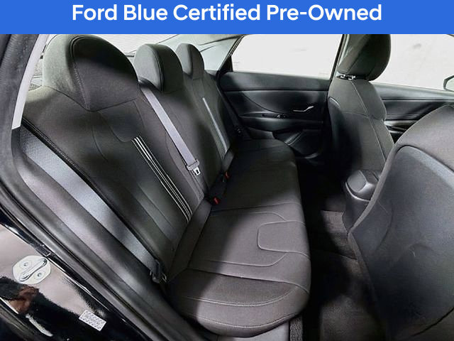 Used 2023 Hyundai Elantra SEL w/ Convenience Package FWD image 39