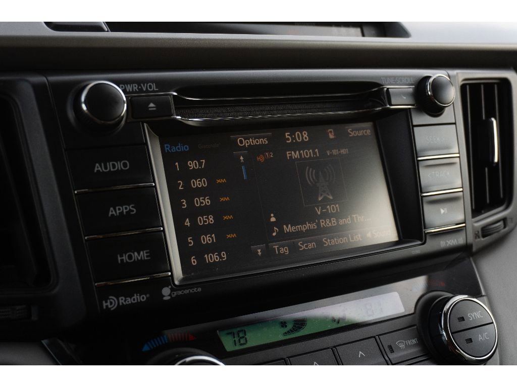 Used 2017 Toyota RAV4 XLE FWD image 23